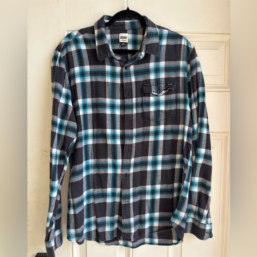 Volcom Black and Blue Checkered Shirt